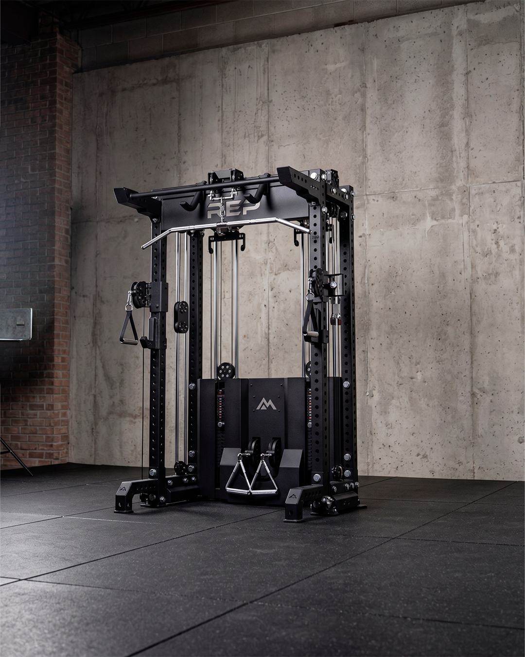 Compact- 4 Post - Metallic Black 80" Height  Ares 2.0